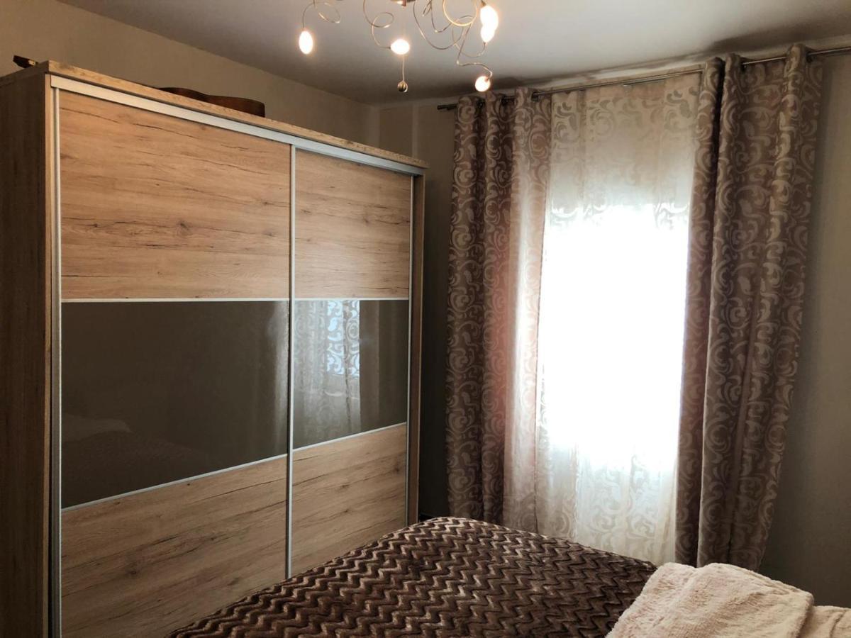 Apartamento Precioso A Dos Minutos De La Playa ซานตาโปลา ภายนอก รูปภาพ